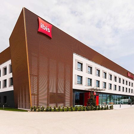 ホテル Ibis Poznan Polnoc スヒ・ラス エクステリア 写真